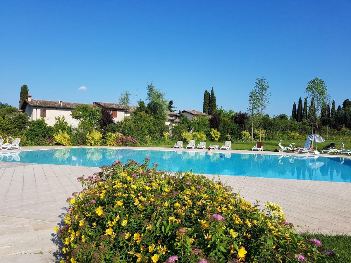 Sky Fort Garda View Sirmione Exterior photo